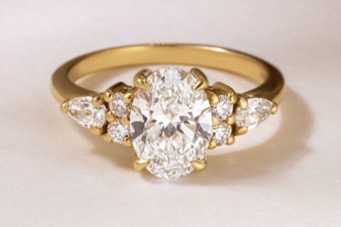 natural 1.5 carat oval diamond ring